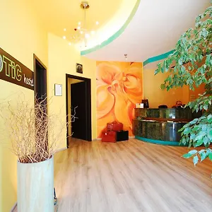 https://hipnotic-hostel.sopothotels.com